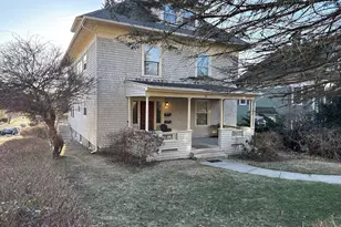 26 Lee St, Worcester, MA 01602 - Photo 4