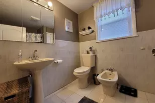 193 Snell, Fall River, MA 02721 - Photo 6