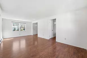 91 Brierwood Dr, Northampton, MA 01062 - Photo 4