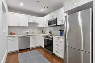 121 Beacon St, Boston, MA 02116 - Photo 6