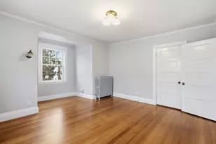37 Pomfret St, Boston, MA 02132 - Photo 24