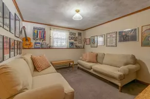 60 Sheffield Ln, Northampton, MA 01062 - Photo 32