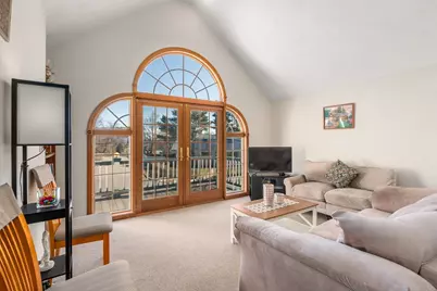 113 Temple Rd, Waltham, MA 02452 - Photo 20
