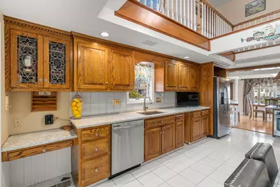 113 Temple Rd, Waltham, MA 02452 - Photo 14