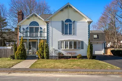 113 Temple Rd, Waltham, MA 02452 - Photo 1