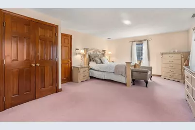 113 Temple Rd, Waltham, MA 02452 - Photo 26