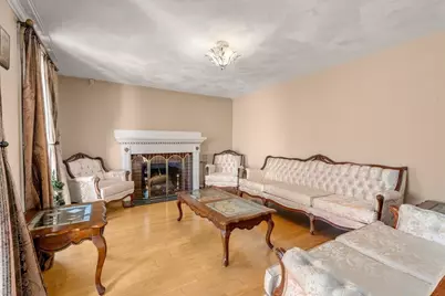 113 Temple Rd, Waltham, MA 02452 - Photo 10