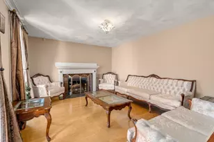 113 Temple Rd, Waltham, MA 02452 - Photo 10