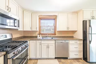 84 Portside Cir, Falmouth, MA 02536 - Photo 12