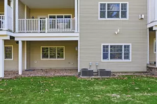 7 Tideswell Ln, Worcester, MA 01609 - Photo 4