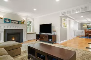 10 Higgins Rd, Marblehead, MA 01945 - Photo 4