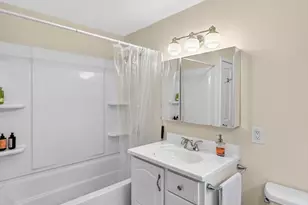 110 Maureen Dr, Tewksbury, MA 01876 - Photo 20