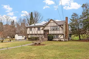 17 Horseshoe Rd, Dracut, MA 01826 - Photo 2