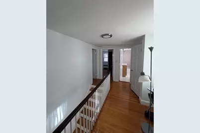632 West Roxbury Pkwy, Boston, MA 02132 - Photo 10