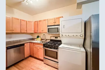 120 Gladstone St #3, Boston, MA 02128 - Photo 6