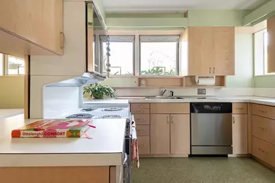 24 Barberry Rd, Lexington, MA 02421 - Photo 14