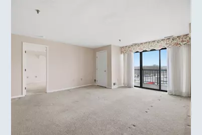 3920 Mystic Valley Pkwy #423, Medford, MA 02155 - Photo 8