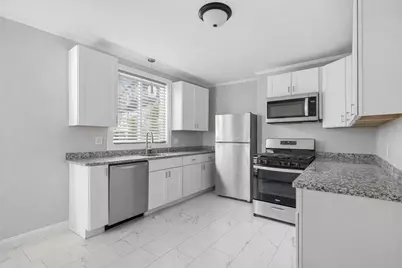 28 Borden St, New Bedford, MA 02740 - Photo 10
