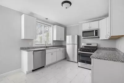 28 Borden St, New Bedford, MA 02740 - Photo 8