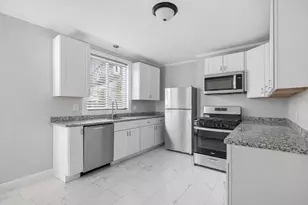 28 Borden St, New Bedford, MA 02740 - Photo 8