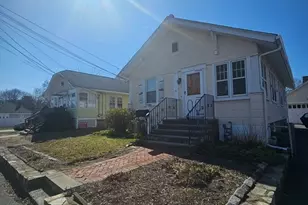 47 Kendall St, Framingham, MA 01702 - Photo 2