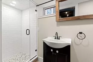 34 Purchase St, Newburyport, MA 01950 - Photo 32