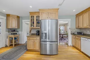 12 Woodlawn Ave, Chelmsford, MA 01824 - Photo 6