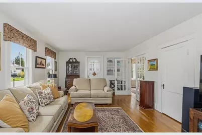 12 Woodlawn Ave, Chelmsford, MA 01824 - Photo 14