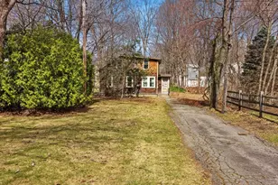18 Cedar St, Westborough, MA 01581 - Photo 2