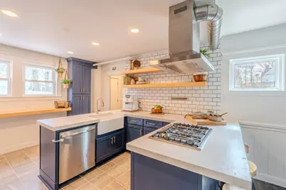 81 Linden Rd, Melrose, MA 02176 - Photo 12