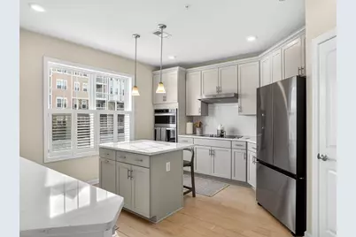 4 Peters Farm Way #206, Westborough, MA 01581 - Photo 2