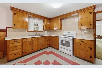 610 Grafton Street, Shrewsbury, MA 01545 - Photo 12