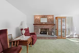 610 Grafton St, Shrewsbury, MA 01545 - Photo 8
