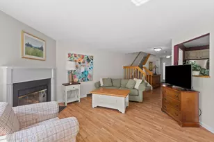 44 Chapman Pl, Leominster, MA 01453 - Photo 6