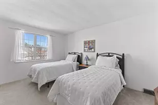 44 Chapman Pl, Leominster, MA 01453 - Photo 18