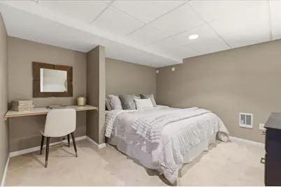 24 Winthrop Dr, Franklin, MA 02038 - Photo 36