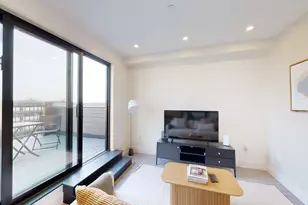 353 E 8th St, Boston, MA 02127 - Photo 18