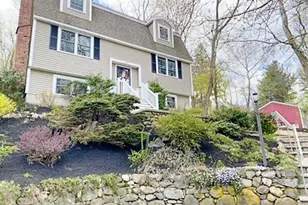 205 Golden Hill Ave, Haverhill, MA 01830 - Photo 4