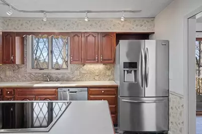 77 Zenith Dr, Worcester, MA 01602 - Photo 14