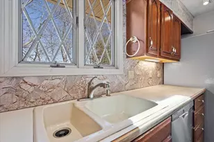 77 Zenith Dr, Worcester, MA 01602 - Photo 18