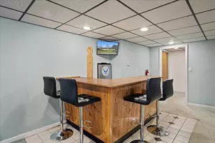 77 Zenith Dr, Worcester, MA 01602 - Photo 32