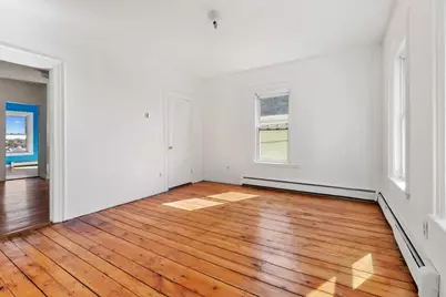 23 Mount Vernon St, Gloucester, MA 01930 - Photo 4