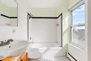 23 Mt Vernon St, Gloucester, MA 01930 - Photo 18