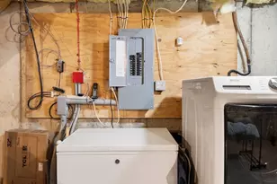 5239 N Main St, Fall River, MA 02720 - Photo 22