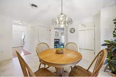 92 Ocean Hill Dr, Kingston, MA 02364 - Photo 8