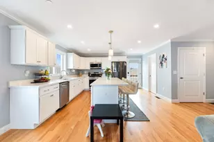 1005 Auburn St, Whitman, MA 02382 - Photo 10