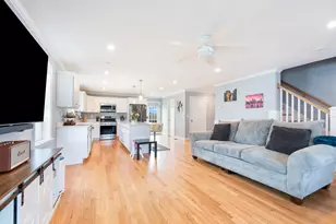 1005 Auburn St, Whitman, MA 02382 - Photo 2