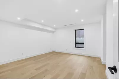 24 Newell St, Cambridge, MA 02140 - Photo 20