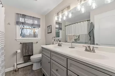 7 Avon St, Wilmington, MA 01887 - Photo 18