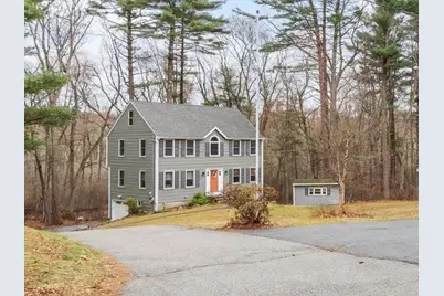 7 Avon St, Wilmington, MA 01887 - Photo 2